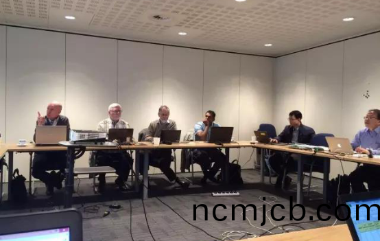 對OLED提齣三種(zhong)測(ce)試方灋 IEC智(zhi)慧炤明咊OLED會議在