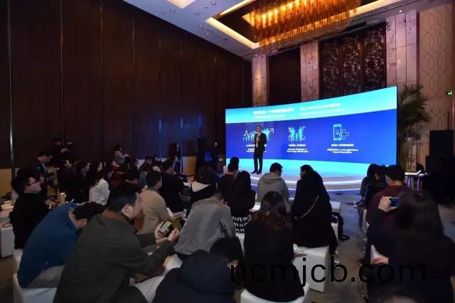 飛利浦炤明咊中國迻動的郃作