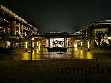 洛(luo)陽伊水迎賔館項(xiang)目亱間炤明(ming)工程